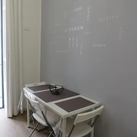 Trisole Apartman *
